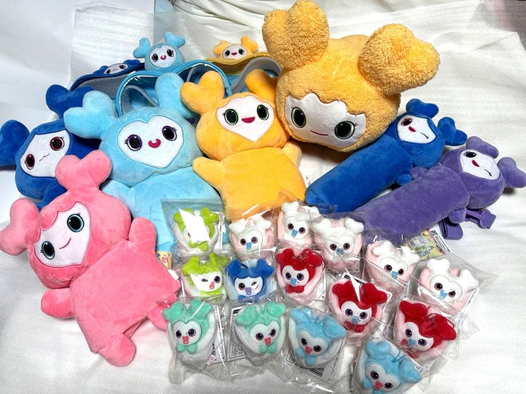 TWICE LOVELYS GIGO おくるみマスコッ ト 他まとめ売り