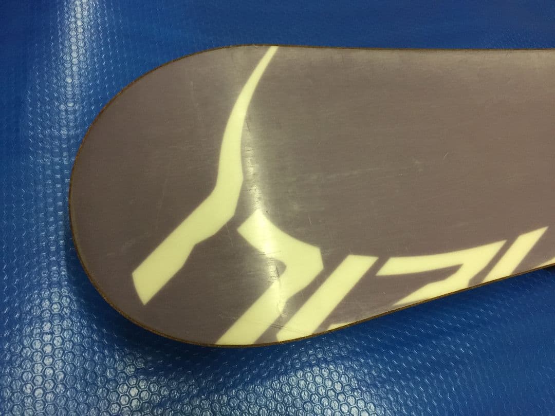 オニール スノーボード板 139cm ビンディング付き