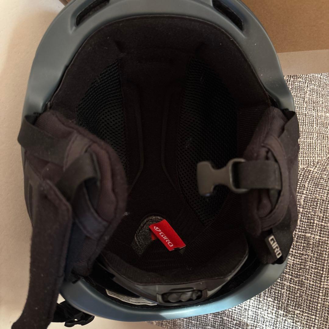 GIRO スキー ヘルメットMアジアンフィット ネオ マット ダークシャーク