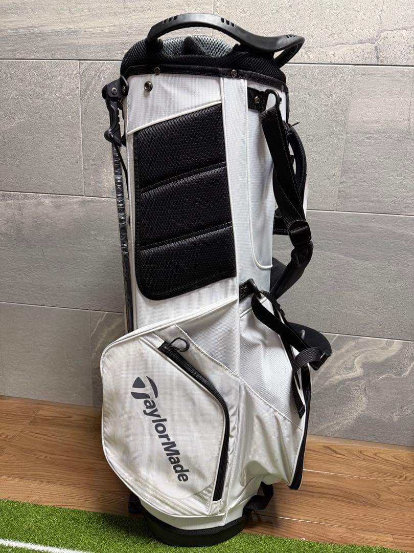 【新品、未使用品】テーラーメイド　プロ スタンドキャディバッグ　アイアンカバー付