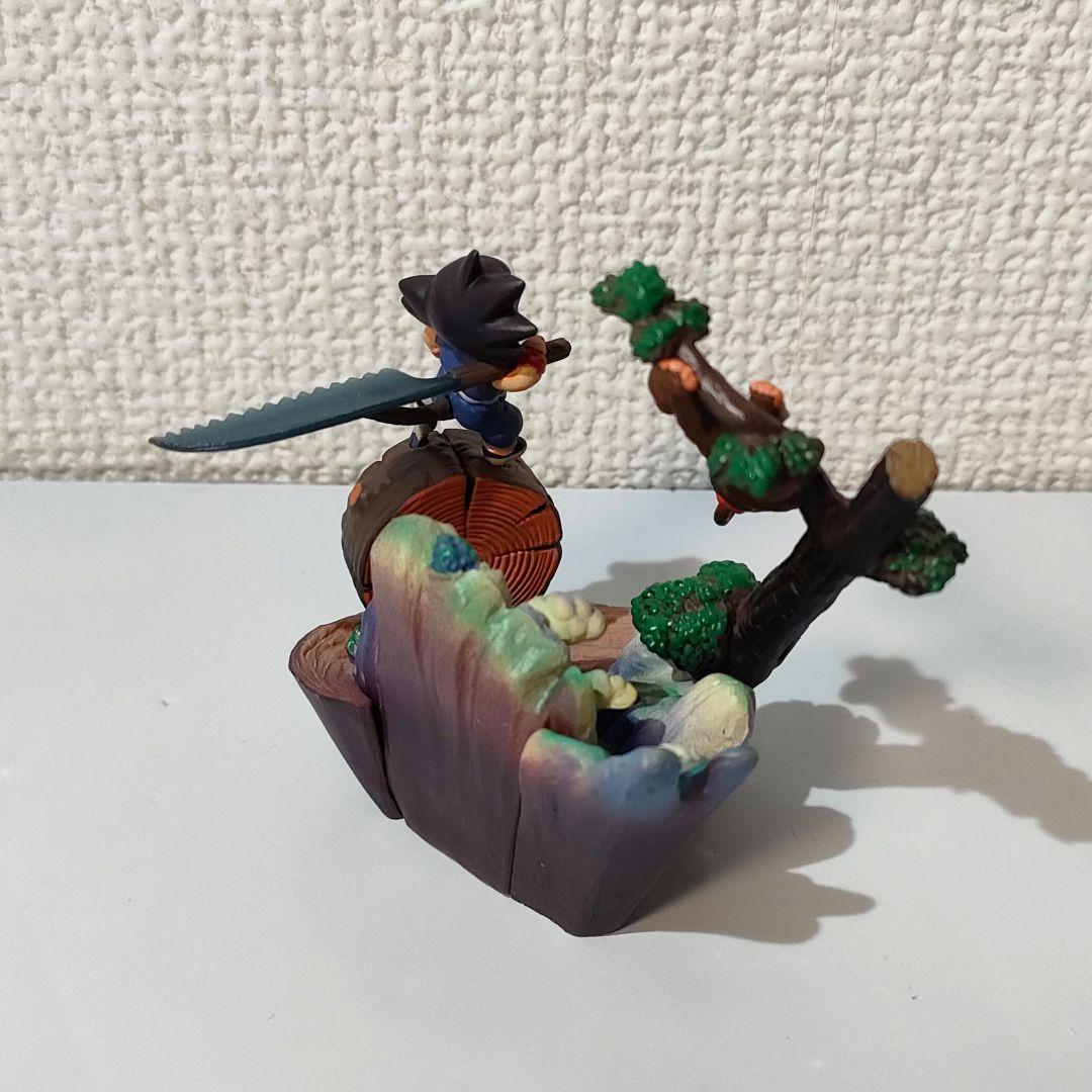 ☆　ドラカプ　ドラゴンボールカプセル　ドラゴンボールフィギュア　孫悟空　丸太　猿