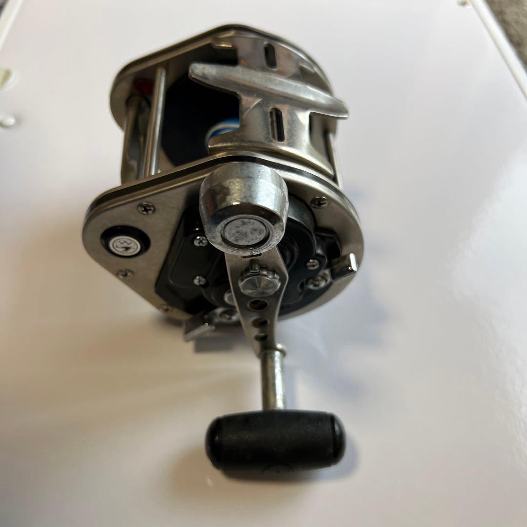 リール　釣り　海　クエ