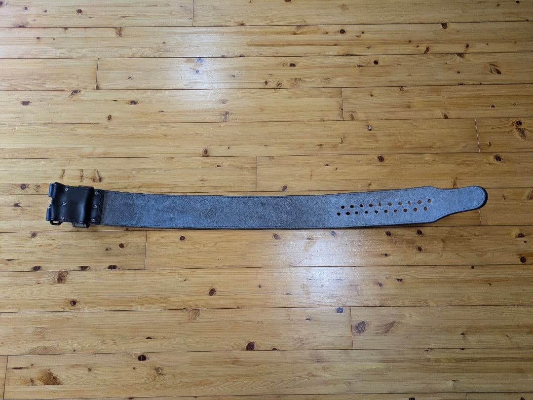 A7　パイオニアベルト　Mサイズ　黒色　絶版　革製