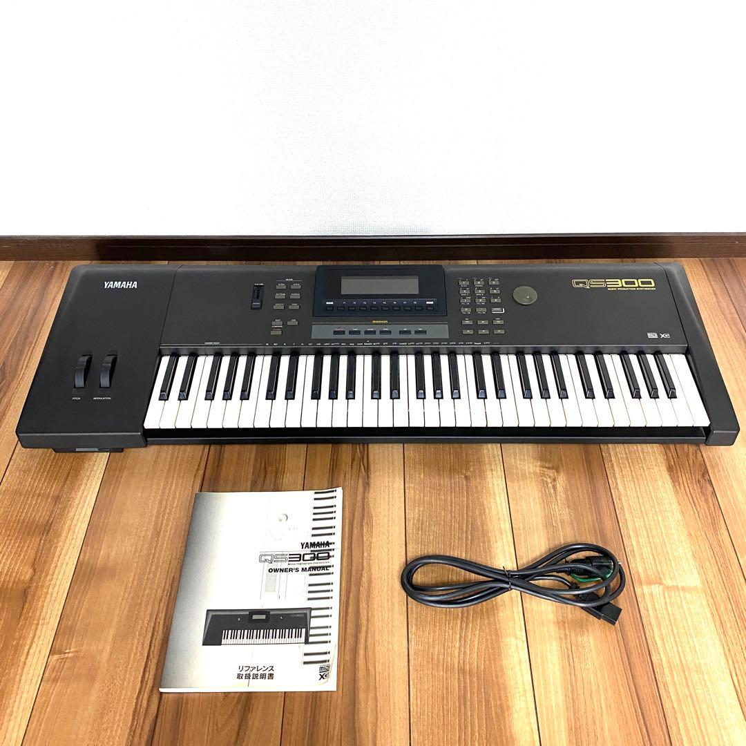 YAMAHAヤマハ QS300 シンセサイザー
