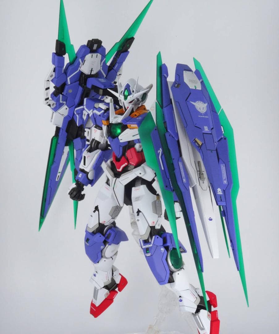 MG ダブルオークアンタフルセイバー 改修　完成品