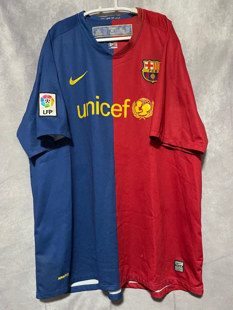 【正規品】バルセロナ　08/09 ホームレプリカ（パンツ付き）