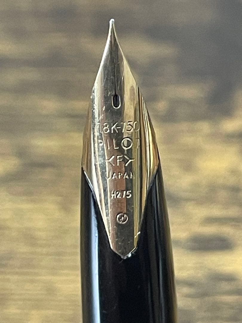 1975年製　初代カスタム　高級天然　イタヤカエデ 大型18金　万年筆　細字