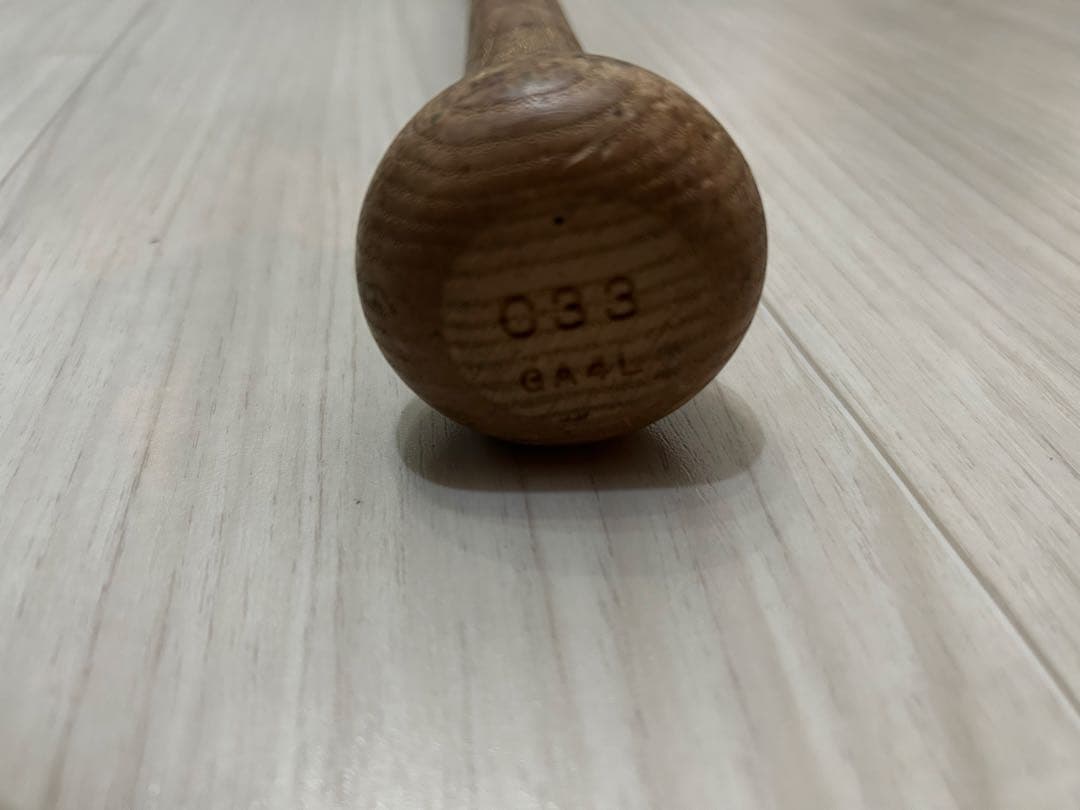 【広島東洋カープ】菊池涼介　♯33 NPBマーク　公式バット