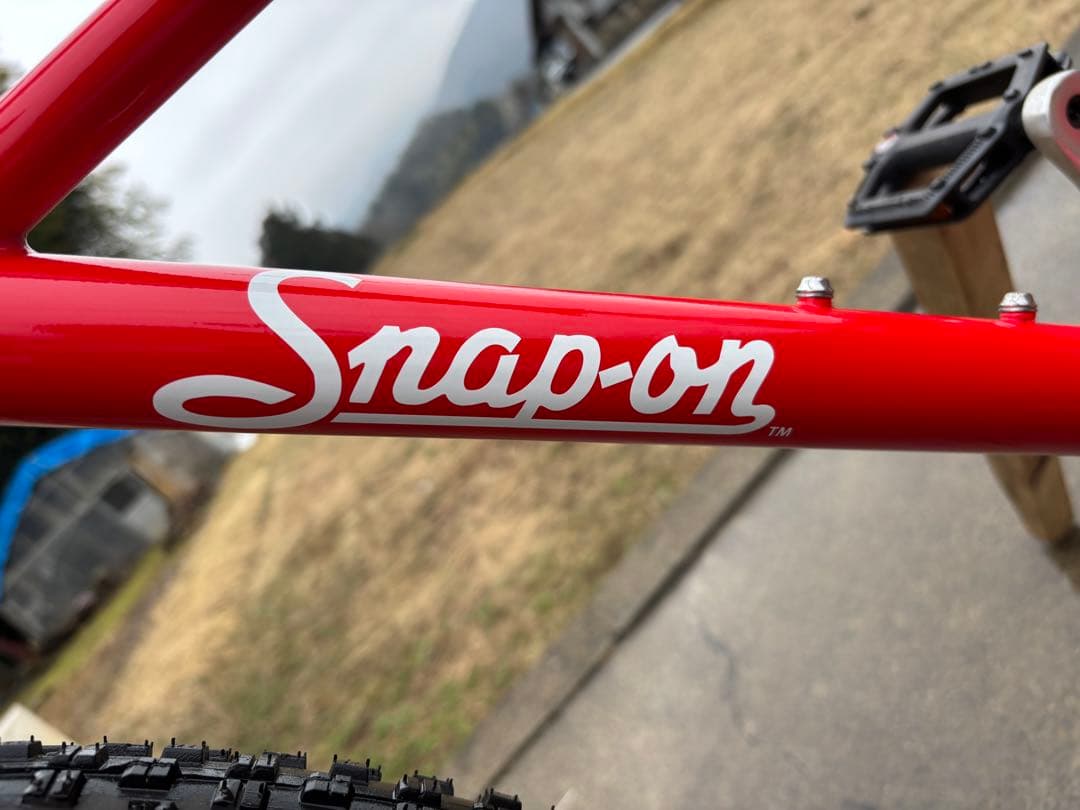 スナップオンSnap-on自転車 オシャレ！99台限定車！早い者勝ち！手渡しのみ