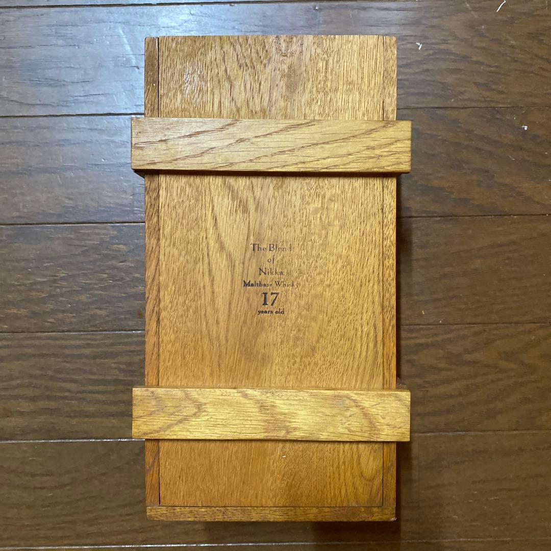 ニッカウヰスキー The Blend of Nikka 17年