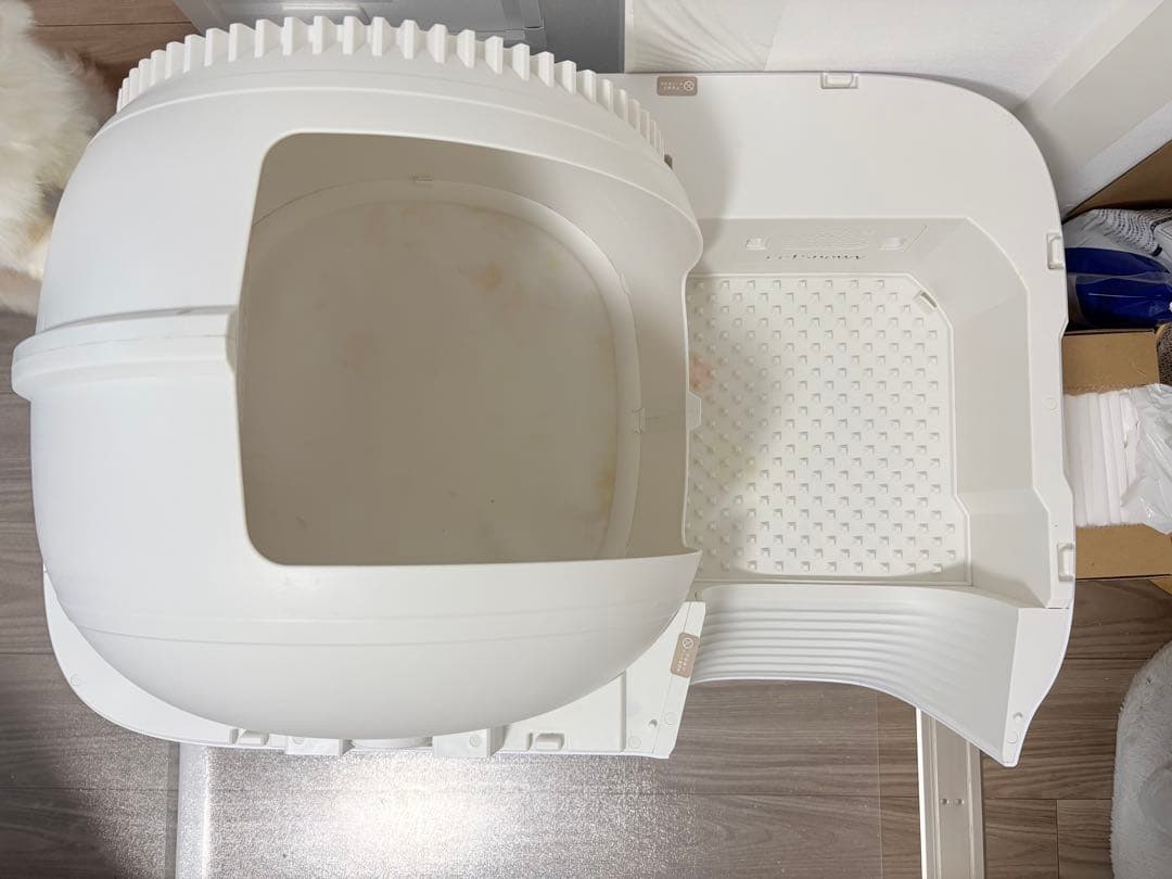 Pety + ホワイト　全自動猫トイレ