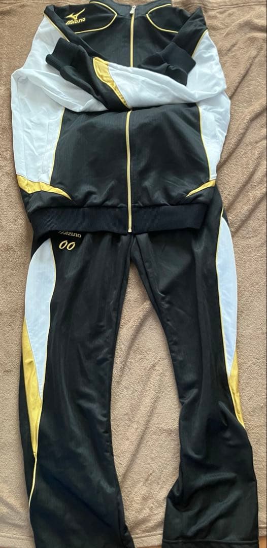 支給品　ミズノプロ　上下ジャージ