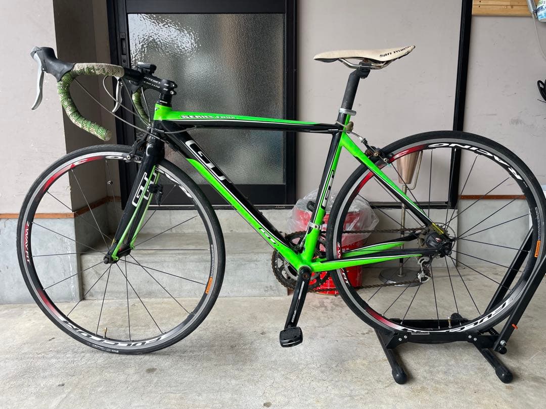 gt ロードバイク　シリーズ4