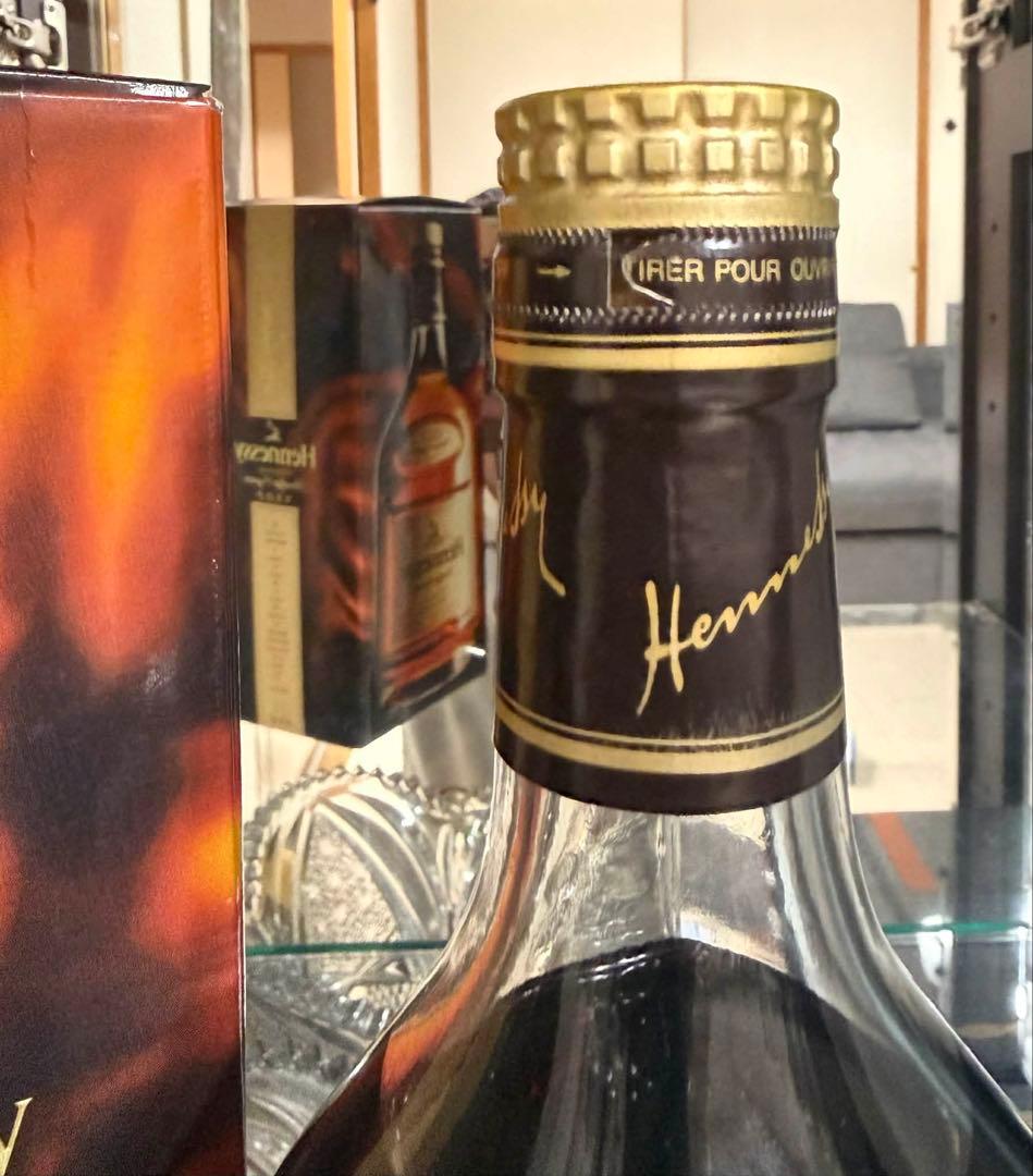 ブランデー Hennessy V.S.O.P 1L 40%.