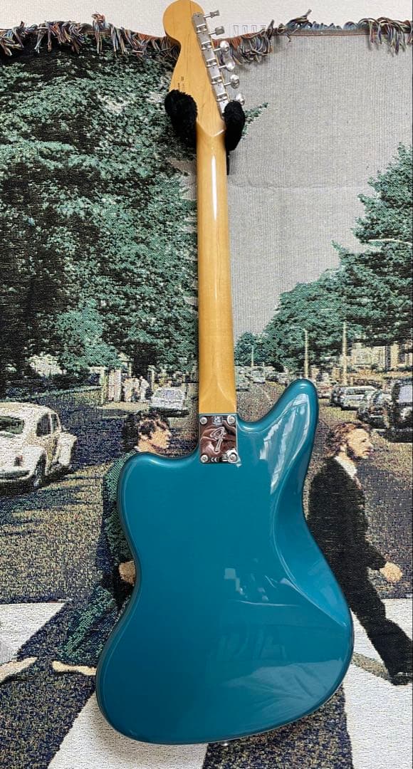 FENDER VINTERA 60'sジャガー　オーシャンターコイズ