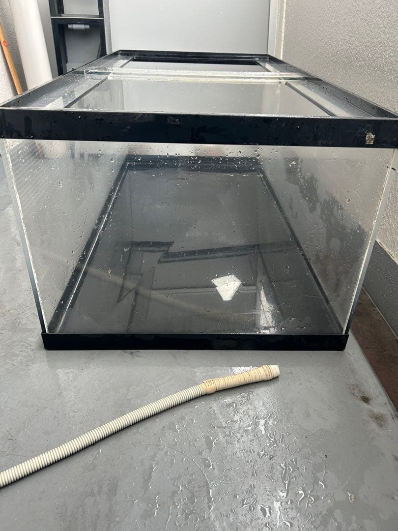 アクリル水槽 120.60.45 送料込み