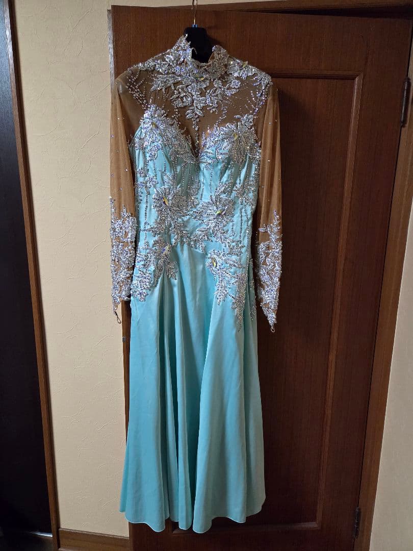 gemtil 水色 豪華パソドレス