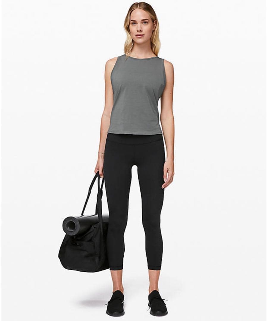 ルルレモン　新品未使用　ヨガウェア レギンス ブラック　サイズ4