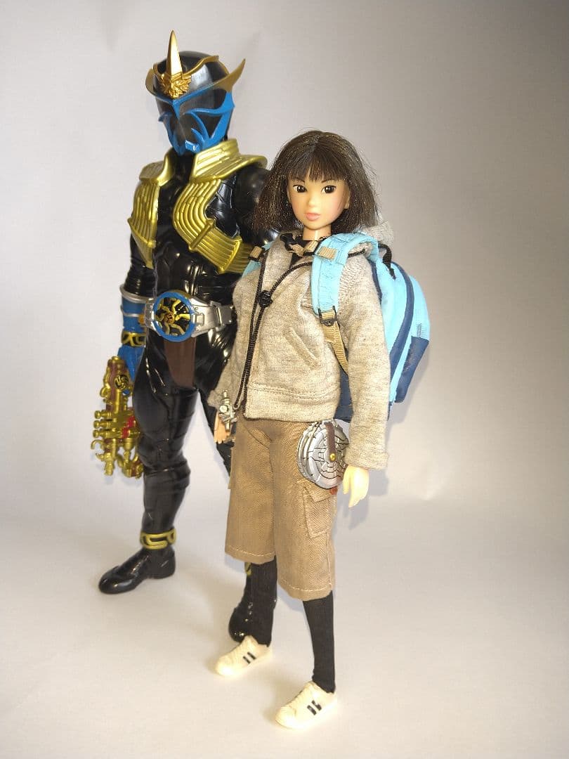 仮面ライダー 威吹鬼フィギュア＆momokodoll
