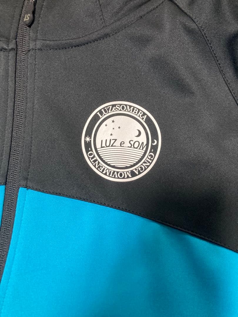 ルースイソンブラ ジャージ上下セット Ｌサイズ