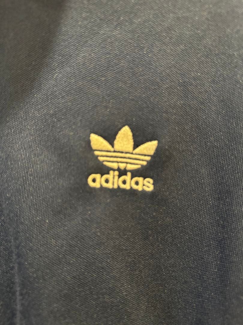 adidas ネイビー トラックジャケット Mサイズ