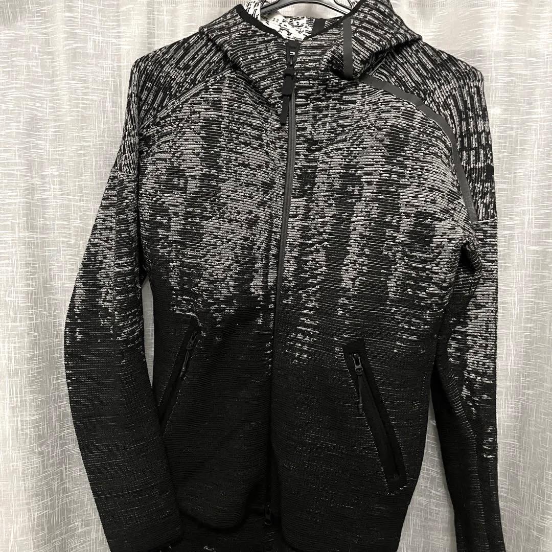 【希少美品】adidas zne フード付きジャージジャケット