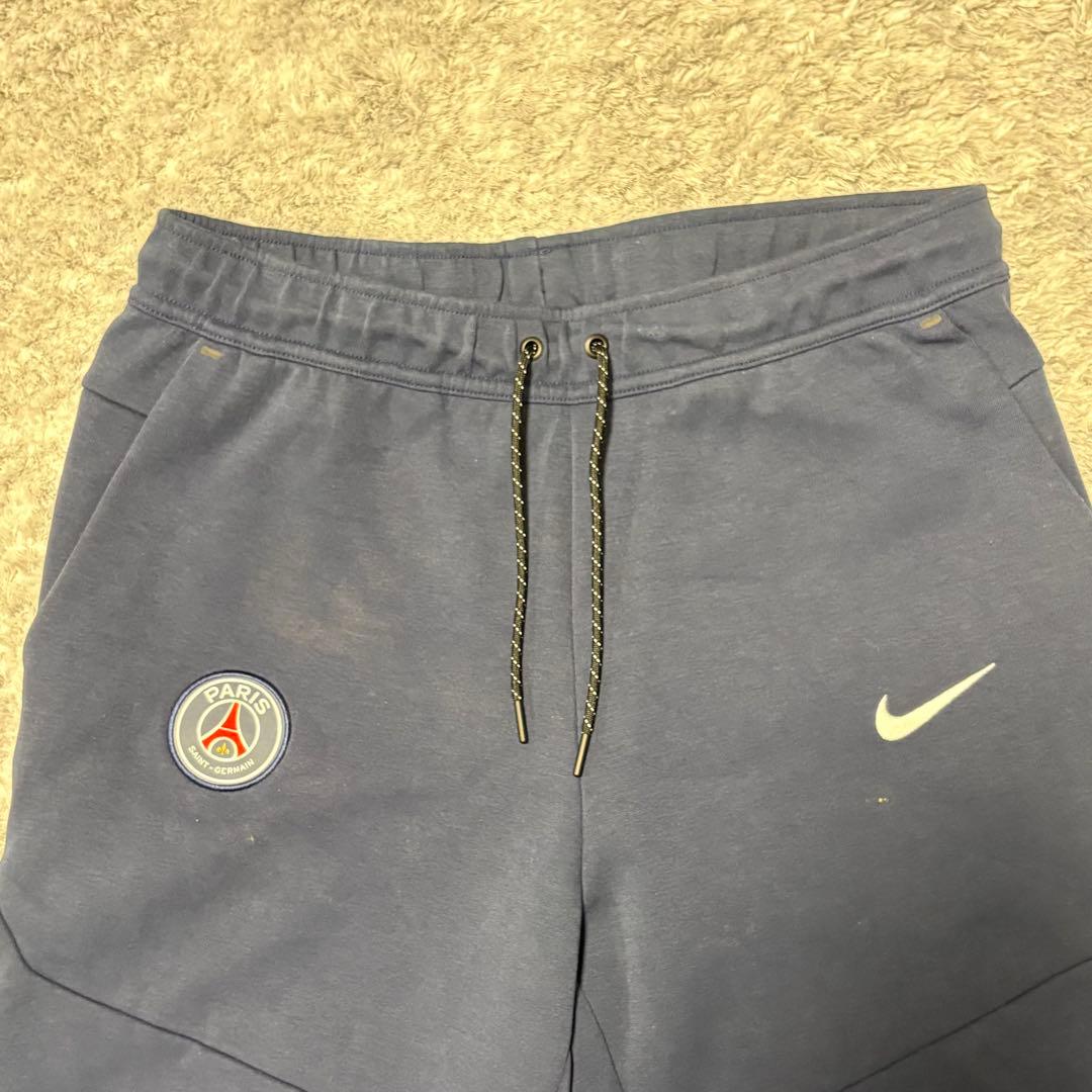 値下げNIKE tech fleece PSG パリサンジェルマン　セットアップ
