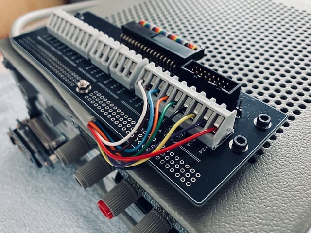 HP/Agilent 11713A アッテネータ/スイッチ・ドライバ