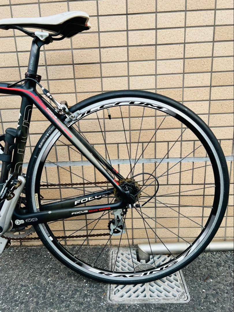 FOCUS CAYO 105 フルカーボンロードバイク