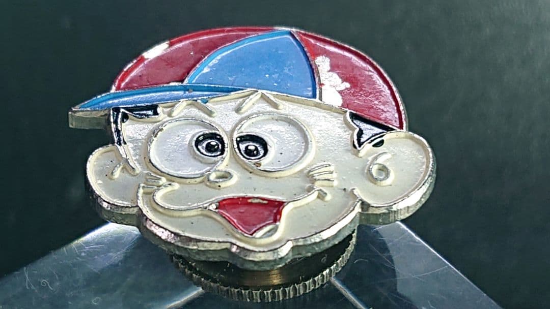 5希少残存個体【少年画報社68年[怪物くん藤子不二雄]アオシマ賞】 当時物バッジ