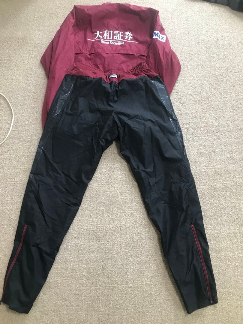 ヴィッセル神戸　ウォーマー上下、練習着セット