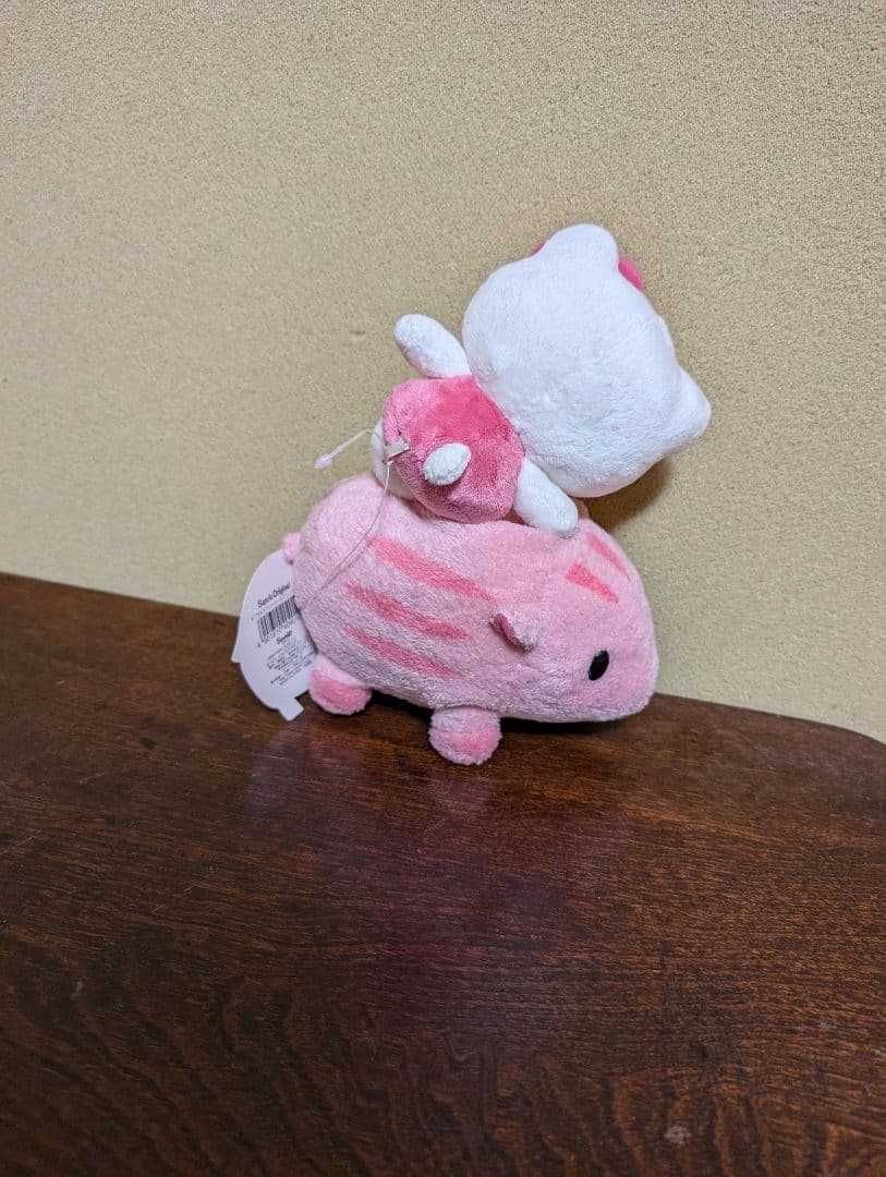 ハローキティ　ウリ坊　いのしし　干支　ぬいぐるみ　サンリオ