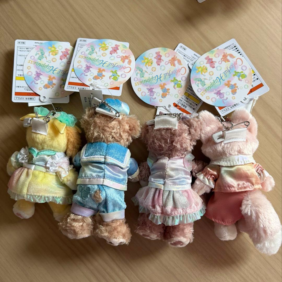 ダッフィー＆フレンズ　20周年　カラフルハピネス　ぬいぐるみバッチ