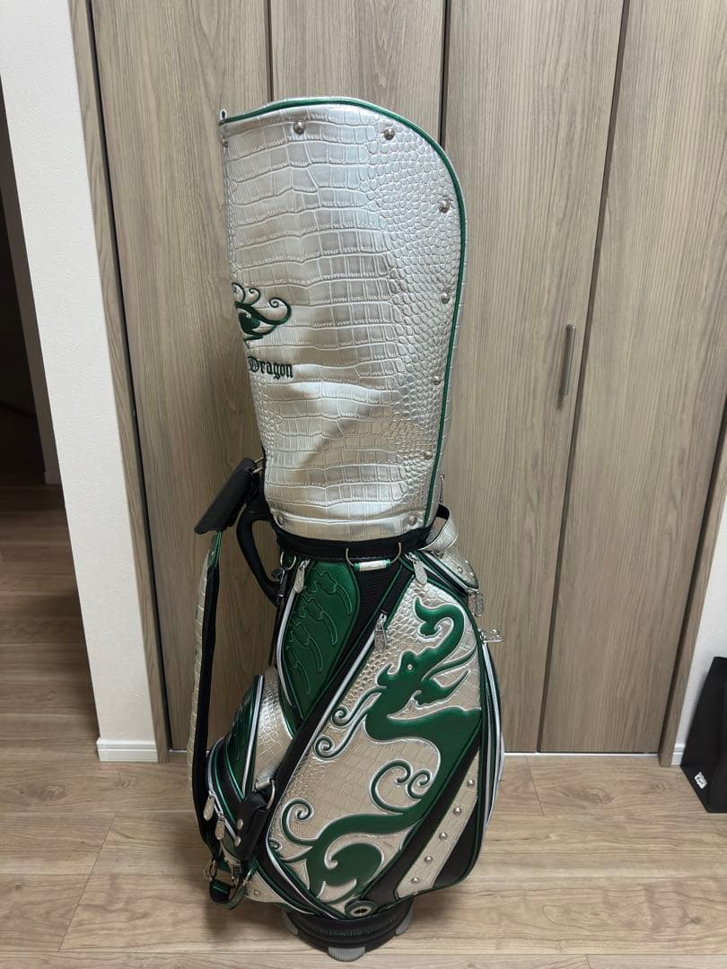ハ*マ様 値下げ　美品キャディーバッグ(ダンス　ウィズ　ドラゴン)クロコダイル