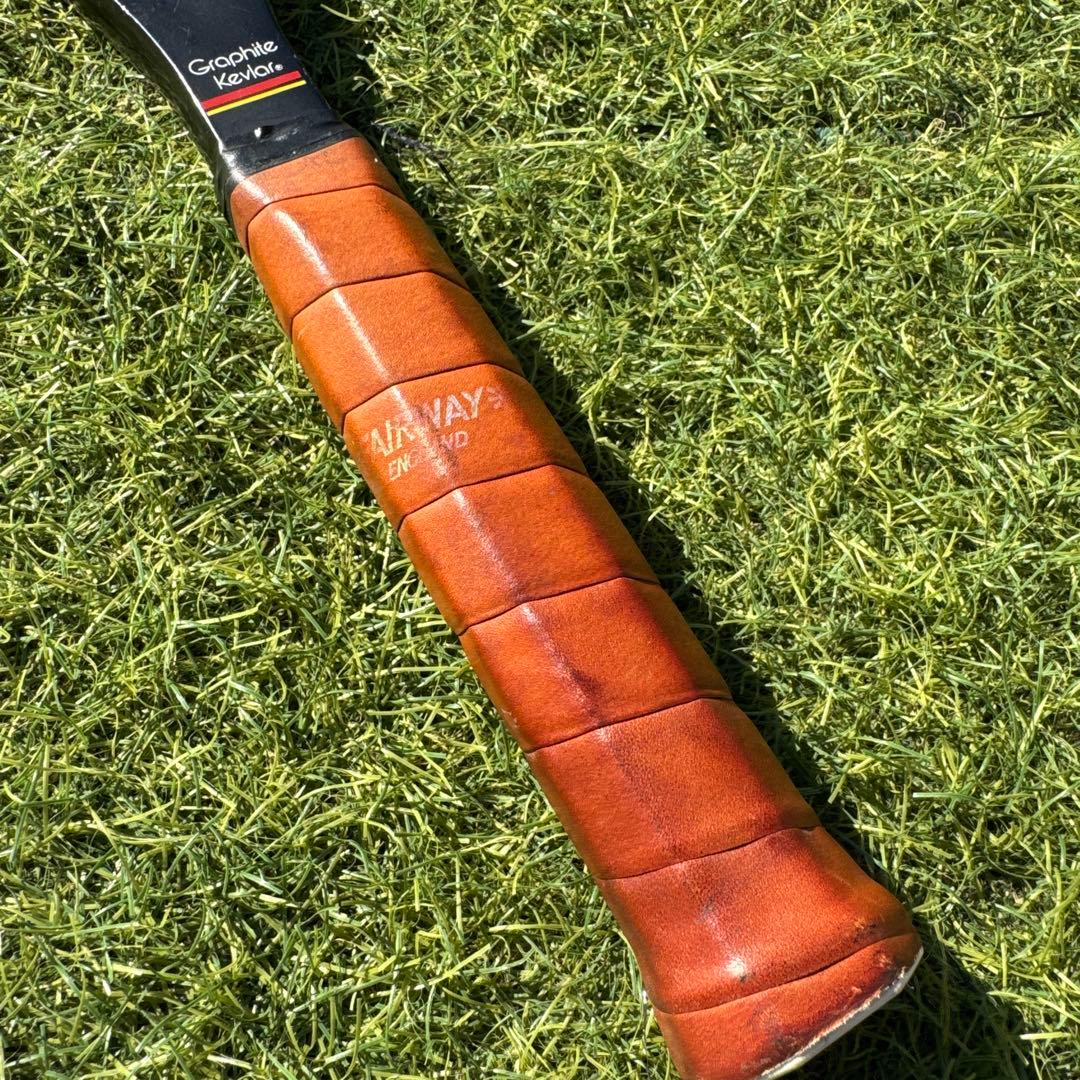 ラケット(硬式用) Wilson PRO STAFF MID