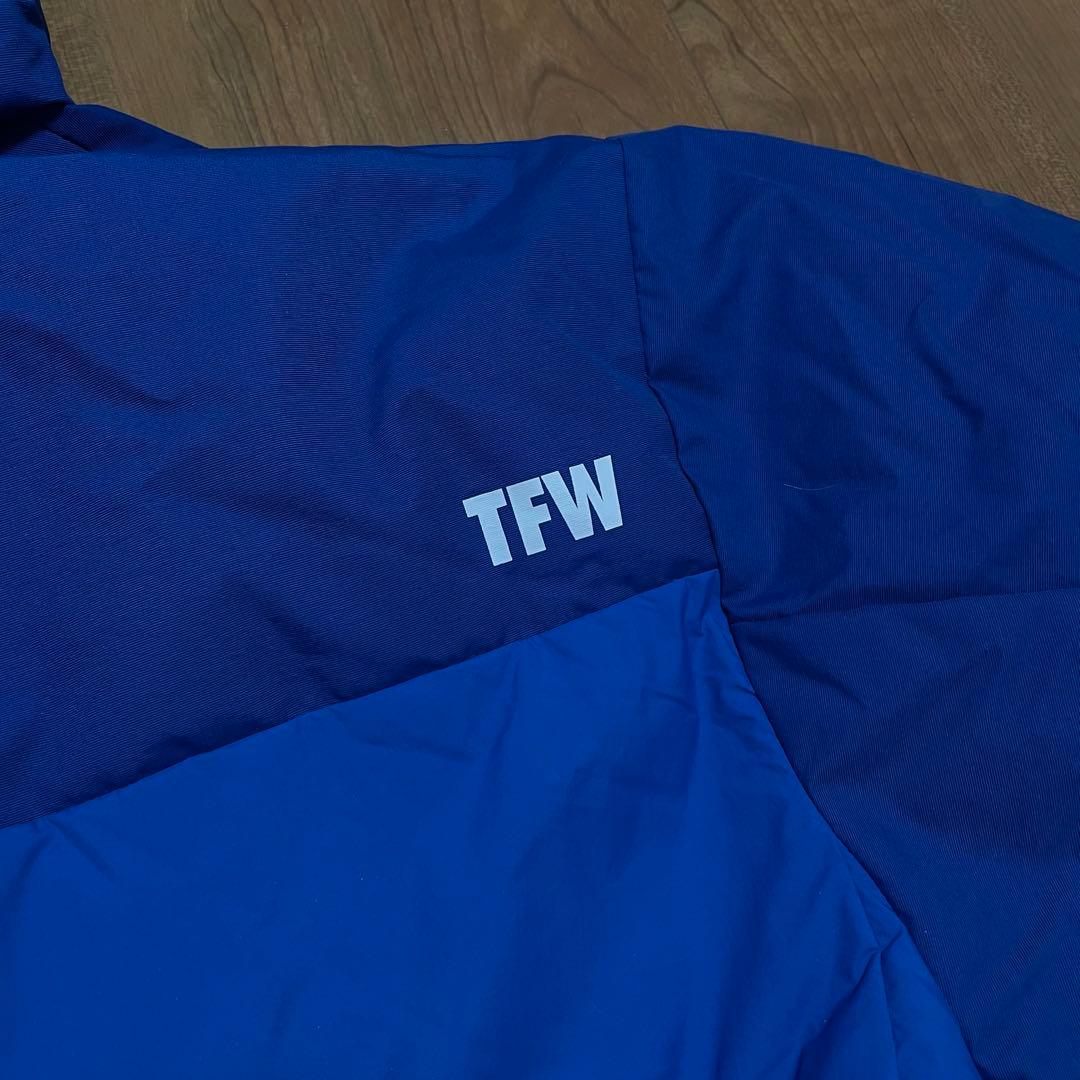 定価9.4万　新品未使用　TFW49 ダウンジャケット　ブルー　XL ゴルフ