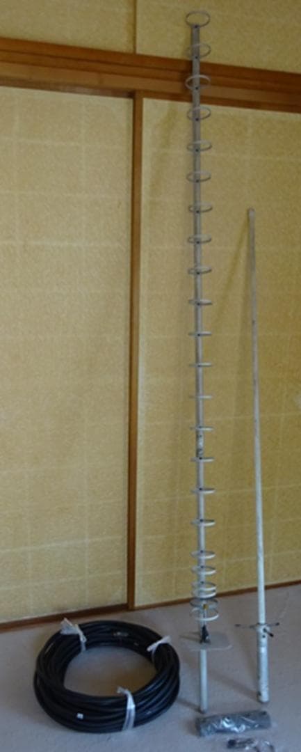 IRQ4はCom1 アマ無線 1200MHz リグ2台,アンテナ2本,同軸