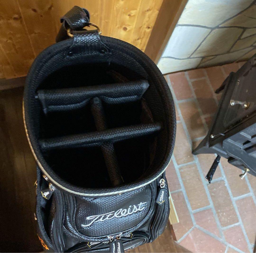 キャディバッグ　タイトリスト ボーケイ