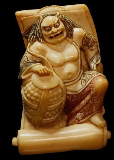 蕉雨 在銘 根付「日本画掛軸から飛び出す 鬼と釣り鐘の図 期間限定値下