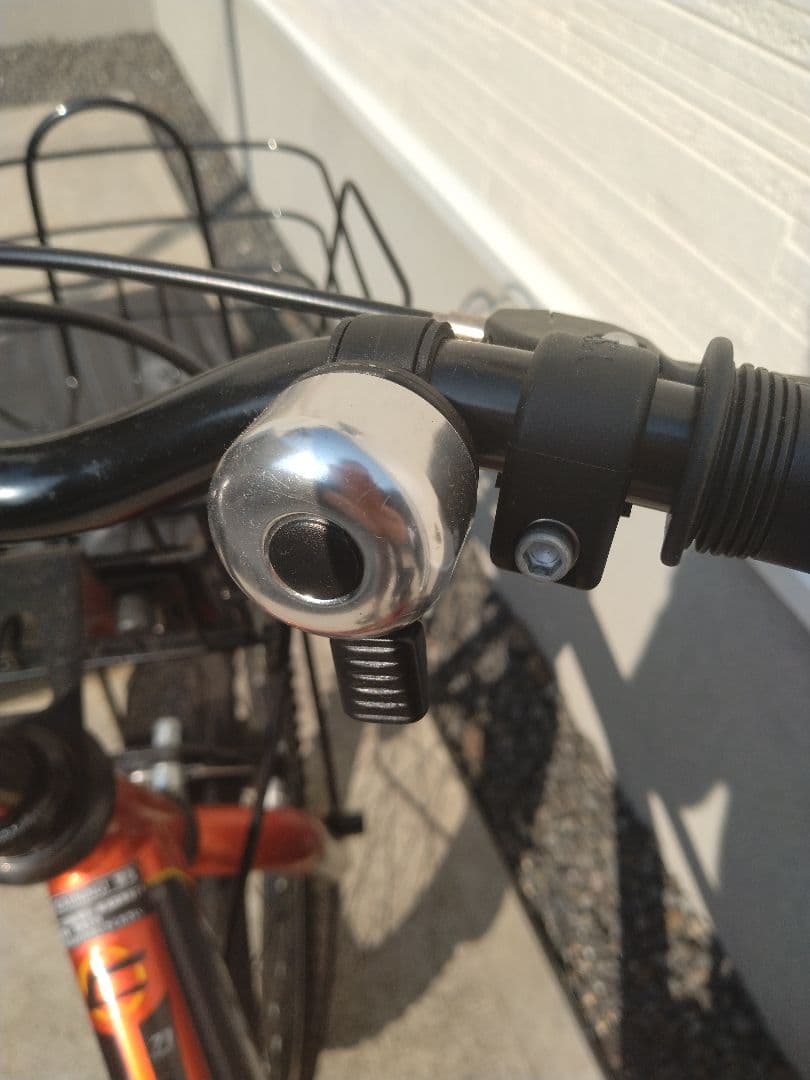 【18インチ】補助輪取り付け可　近郊お届けか、ご都合よい場所でお渡し【静岡中部】