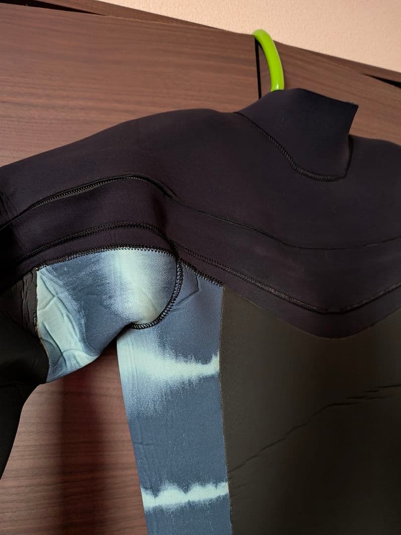 BILLABONG セミドライ /ウェットスーツ/サーフィン