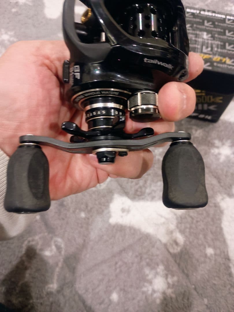 リール tailwalk FULL RANGE BF 81L