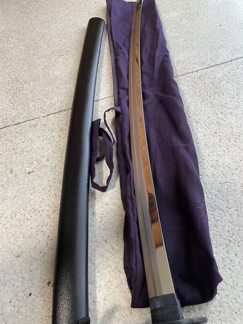 居合い練習刀 黒石目鞘 本鮫柄 美術刀 模造刀