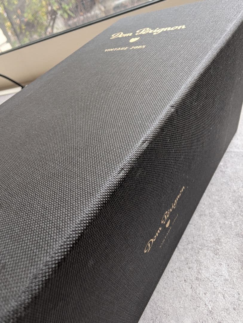 ドン・ペリニヨン シャンパン 2005年