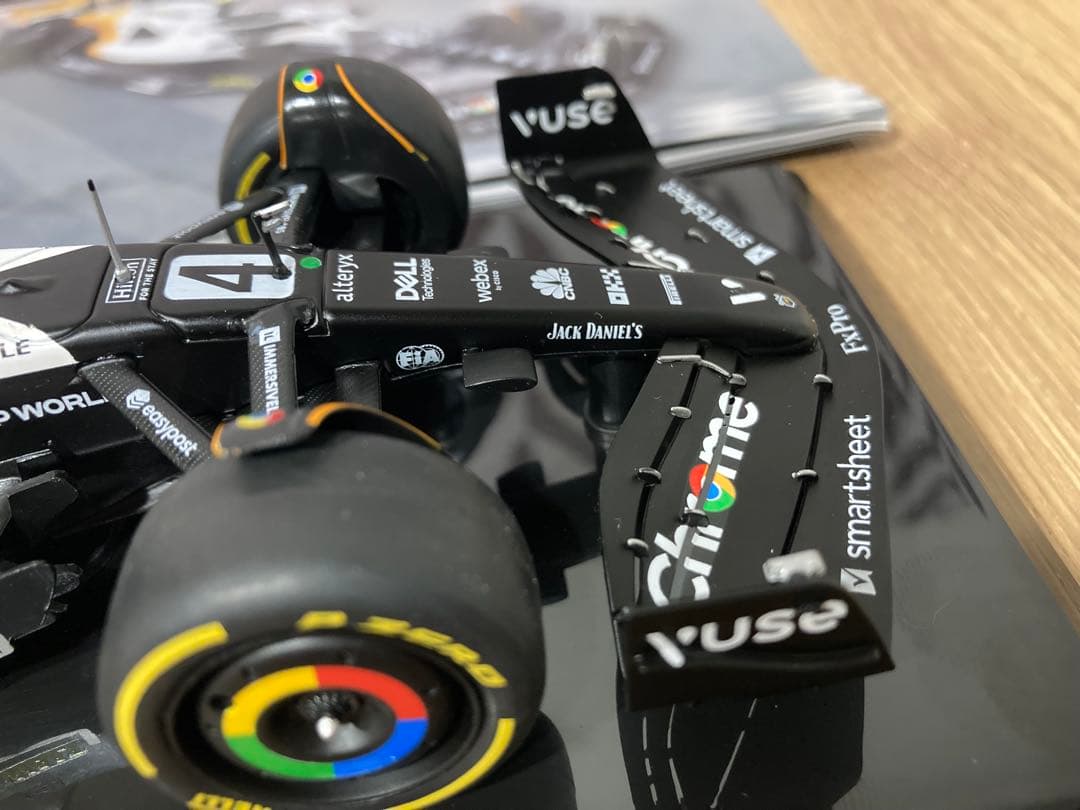 タバコ仕様　日本未発売　ビッグスケールF1 マクラーレン　MCL60 モナコGP