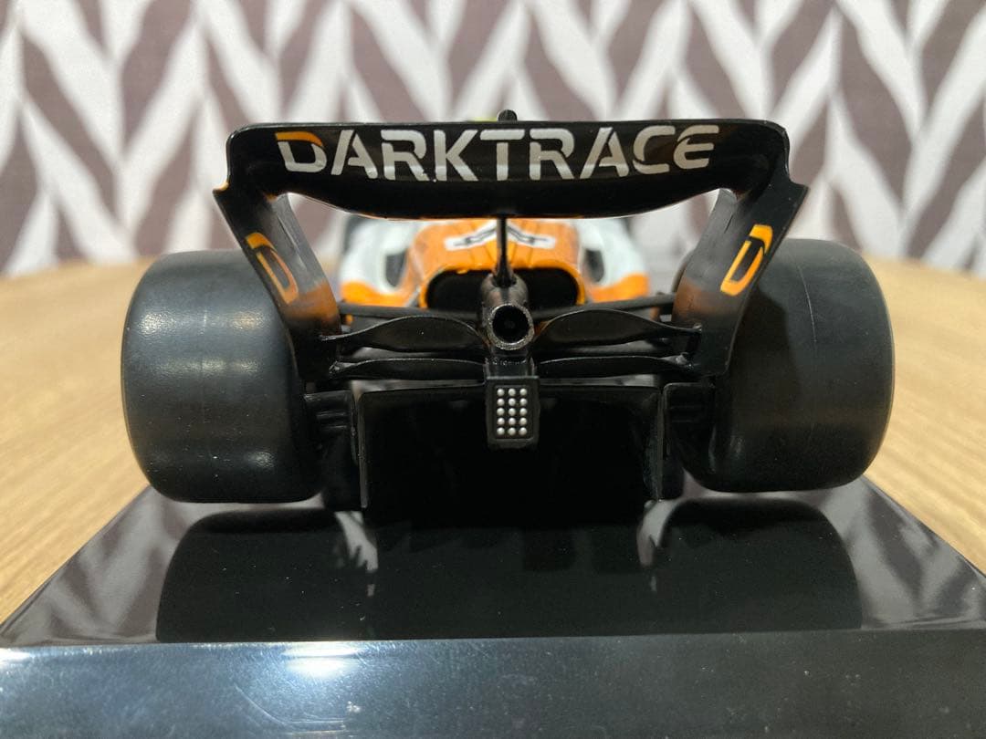 タバコ仕様　日本未発売　ビッグスケールF1 マクラーレン　MCL60 モナコGP
