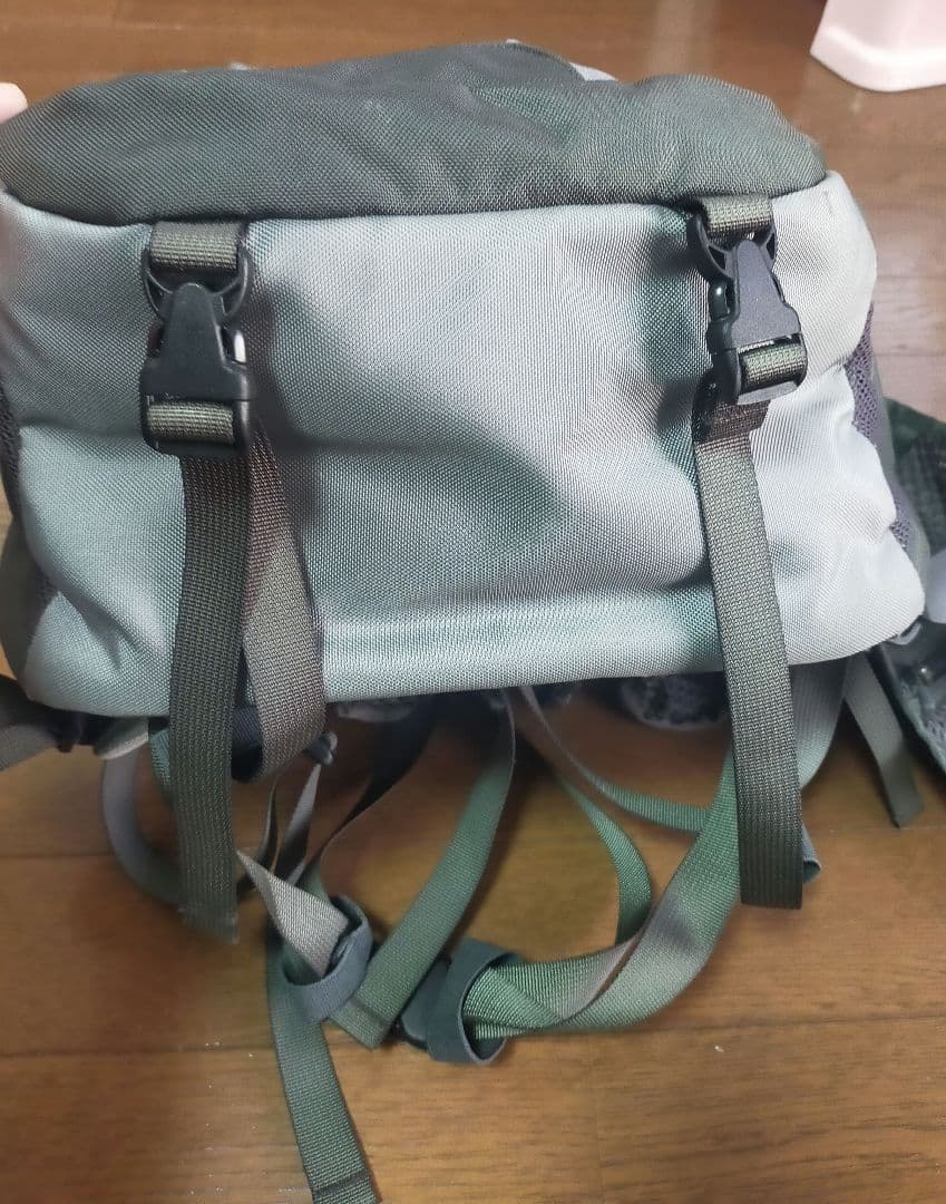 patagonia フィッシング　スイートパック　ベスト未使用 　登山　釣り