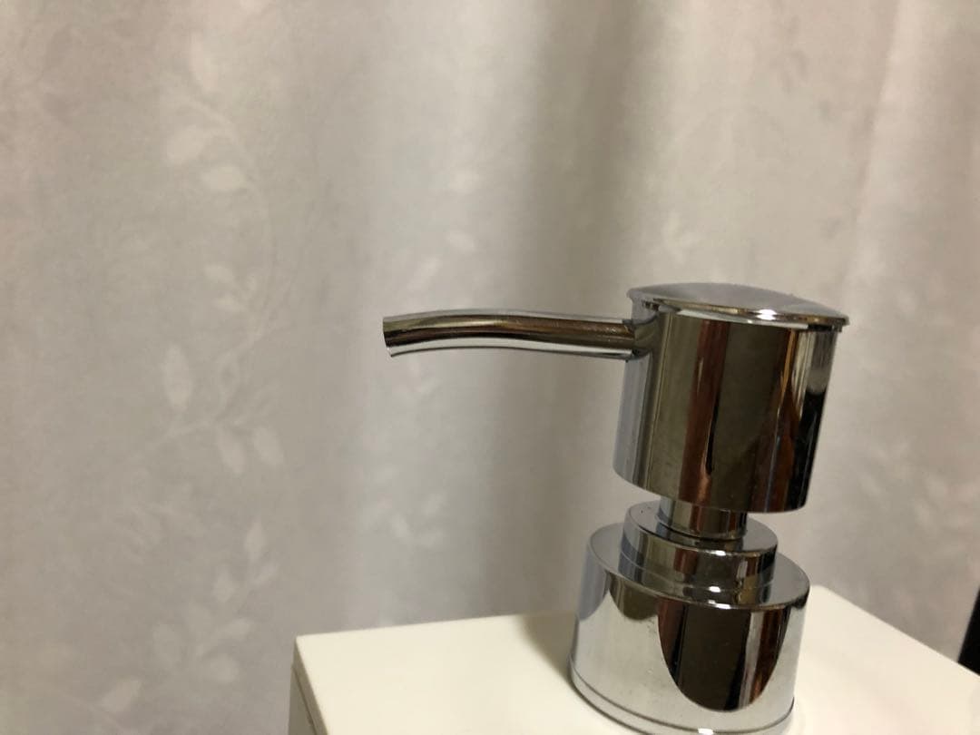 2010年 ハローキティ シャンプーボトル 2個セット