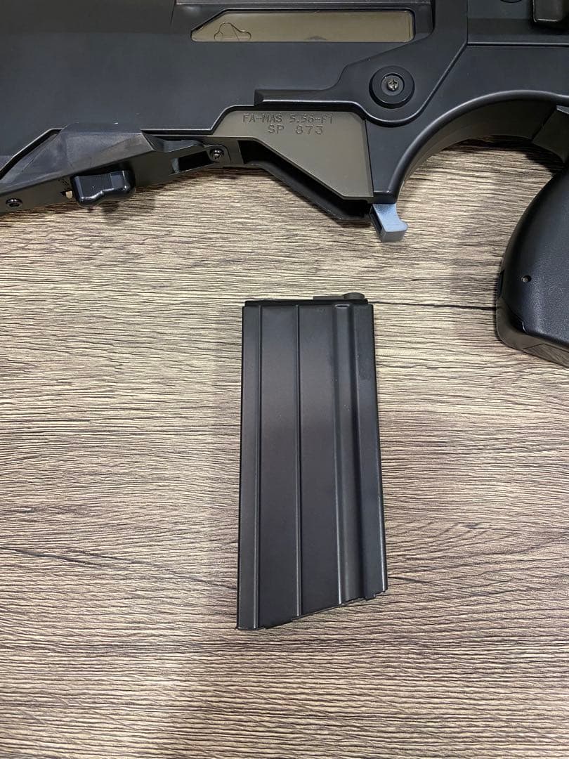 FA-MAS 5.56-F1 電動ガン