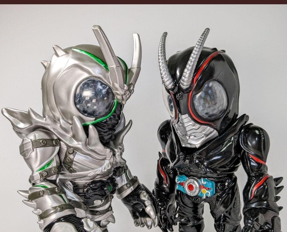 【新品未開封】仮面ライダーBLACK SUN × TOUMART　2種セット